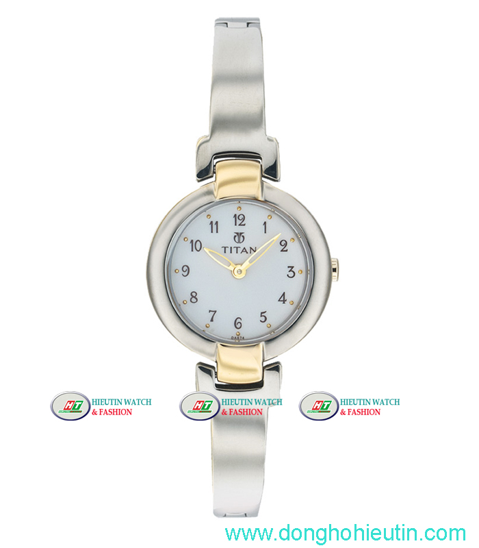 Đồng hồ đeo tay nữ Titan 9883BM01